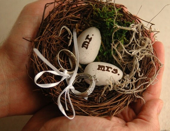 Woodland Ring Bearer birds nest, Birds nest, birds eggs, wedding rings, Woodland Rustic, romantic, Mr and Mrs