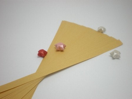 Royal Prestige Origami Lucky Star Paper Strips (Gold Dust)  - pack of 100 strips