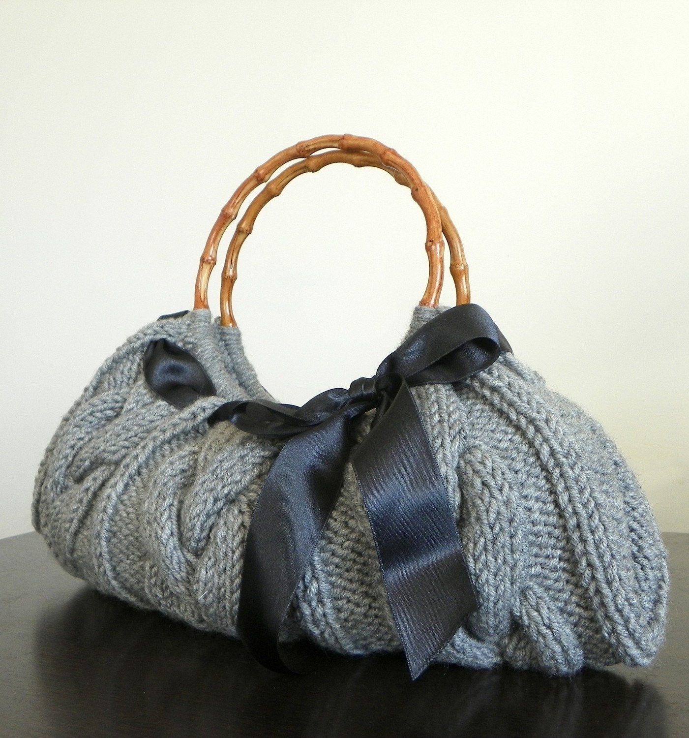 Women's Knit tote handbag, NzLbags Handmade, Handbag, Shoulder Bag, Everyday Bag, Grey Knitted, christmas gift idea, fall autumn fashion