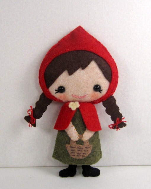 Sale-PDF-epattern-Little Red Riding Hood, PDF ePattern-Hand sewn doll, Fairy Tale Felt Doll PDF, Little Red Riding Hood