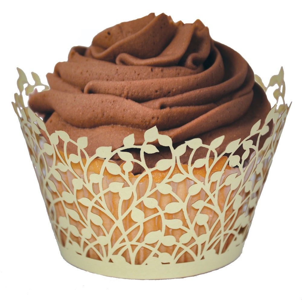 50 Lace Cupcake Wrappers Laser-Cut Paper - Spring Leaf