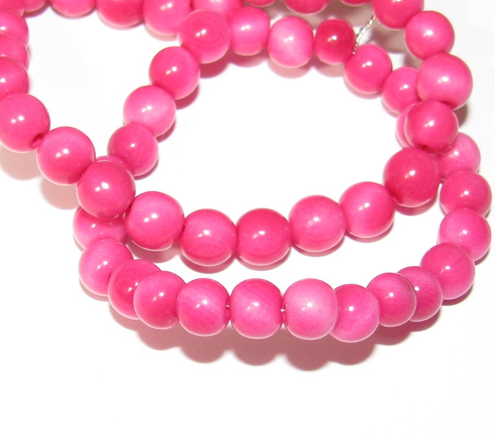 25 Fuchsia Pink Tagua Nut Beads, 5mm Round Beads, Organic Beads, Vegetable Ivory Beads, Natural Beads, EcoBeads