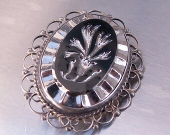 Vintage Mexican Silver Brooch Art Deco Onyx Cameo Design Bookpiece 1950s Pendant