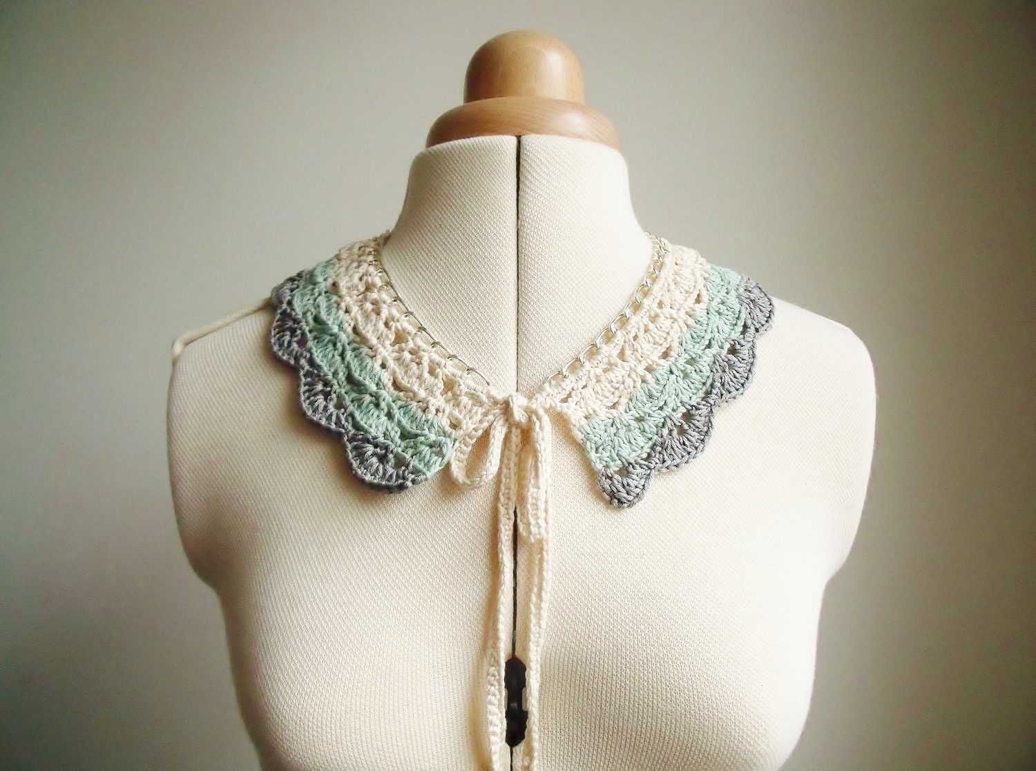 Peter Pan Collar in Mint - Whimsical Crochet Fiber Jewelry
