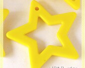 6pcs of Star Acrylic HUGE Pendants, Yellow - sl313star