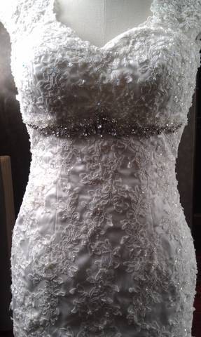 Mermaid Bridal Gown Wedding Dress with Satin and French Alencon Lace
