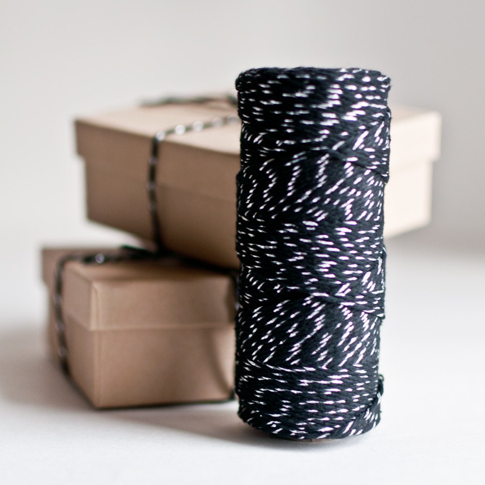 Black/Silver Metallic Twine