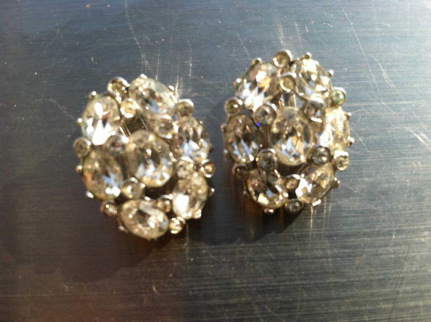 BELLINI Signed collectible clip earrings clear rhinestones Designer Vintage Jewelry artedellamoda