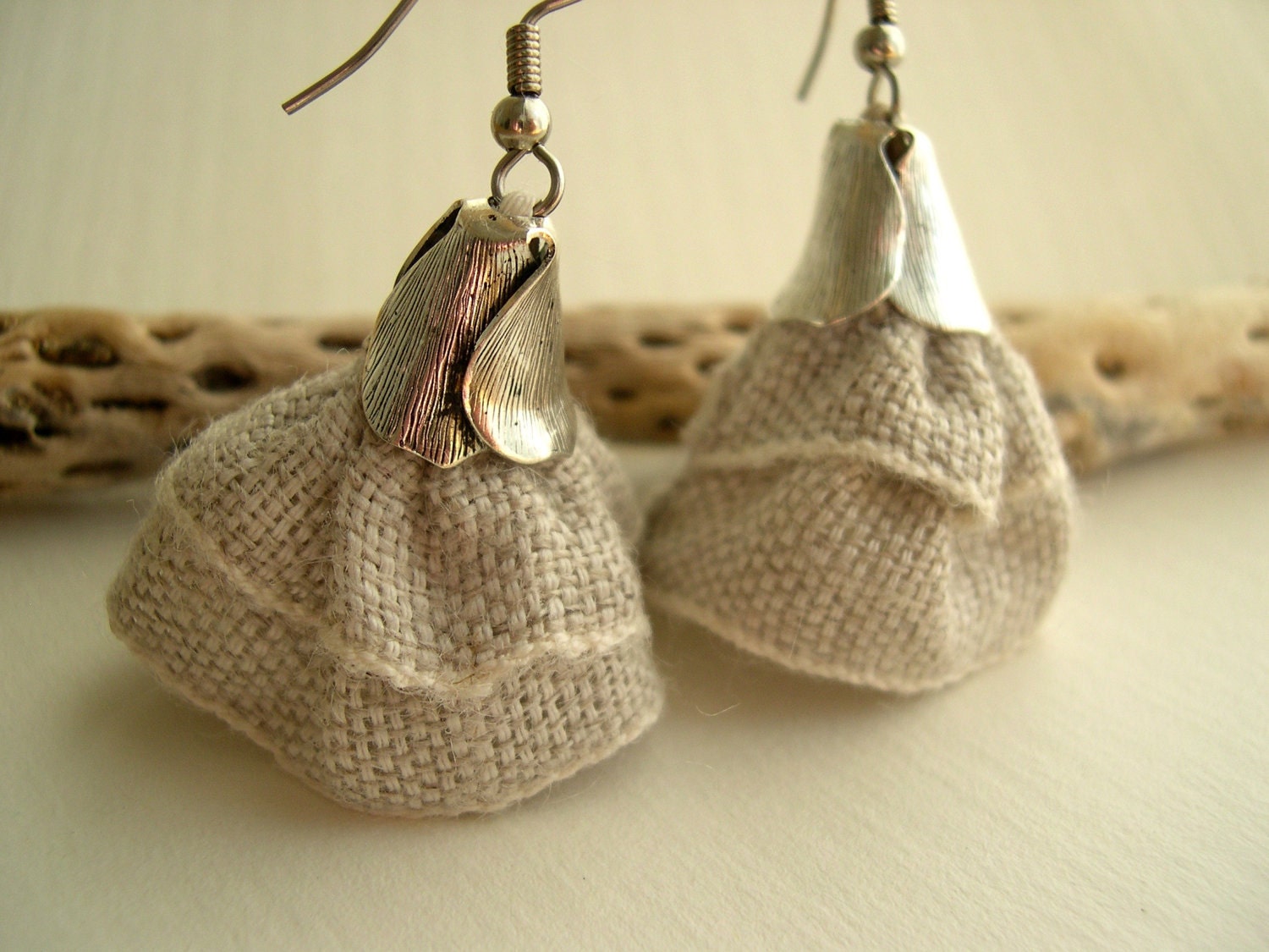 Ivory Cream Earrings - Summer trends 2013 - Ecru Flower earrings - Elegant Bridesmaid earrings - Unique Cream earrings