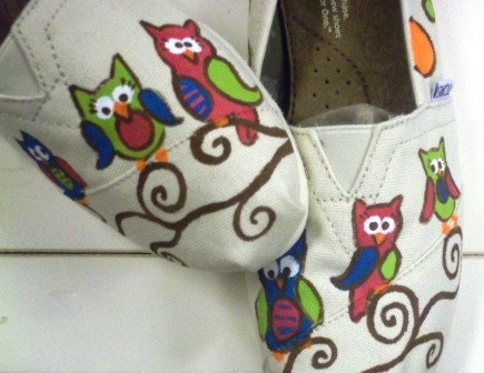 Handpainted TOMS Owl Theme