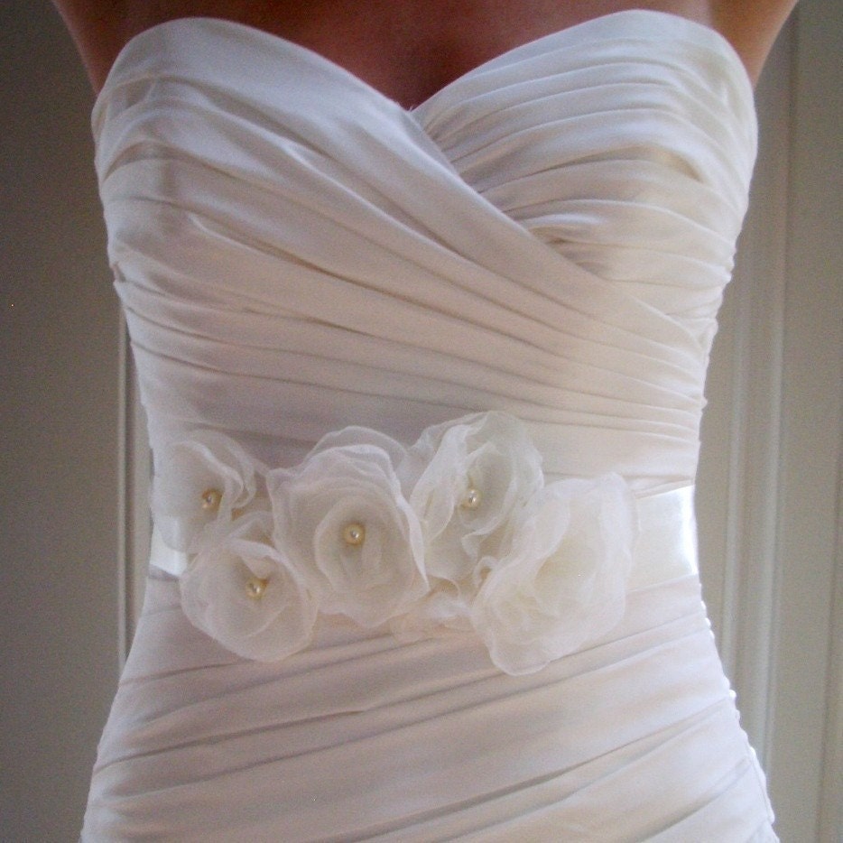 Wedding Sash Bridal Belt PEARL - Light ivory flowers on Ivory 1.5" width sash
