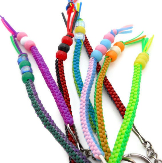 DIY Key Chain Key Ring Zipper pull Plastic Lacing Cord Pony Beads Kit