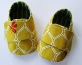 no 051 Cameron Baby Sneakers PDF Pattern