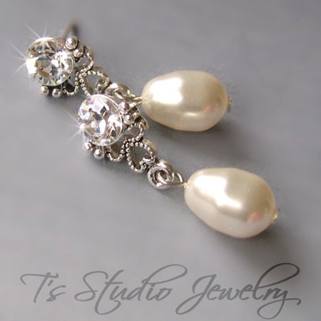 ELLEN - Solitaire Drop Crystal and Pearl Earrings - Teardrop Pearl