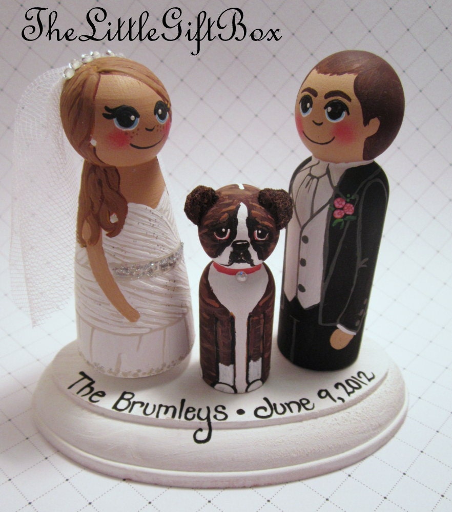 Wedding Cake Topper / Custom Painted Wood Peg Dolls/ Personalized Plaque / Couple Plus 1 small peg (perfect for children or pets) and Plaque