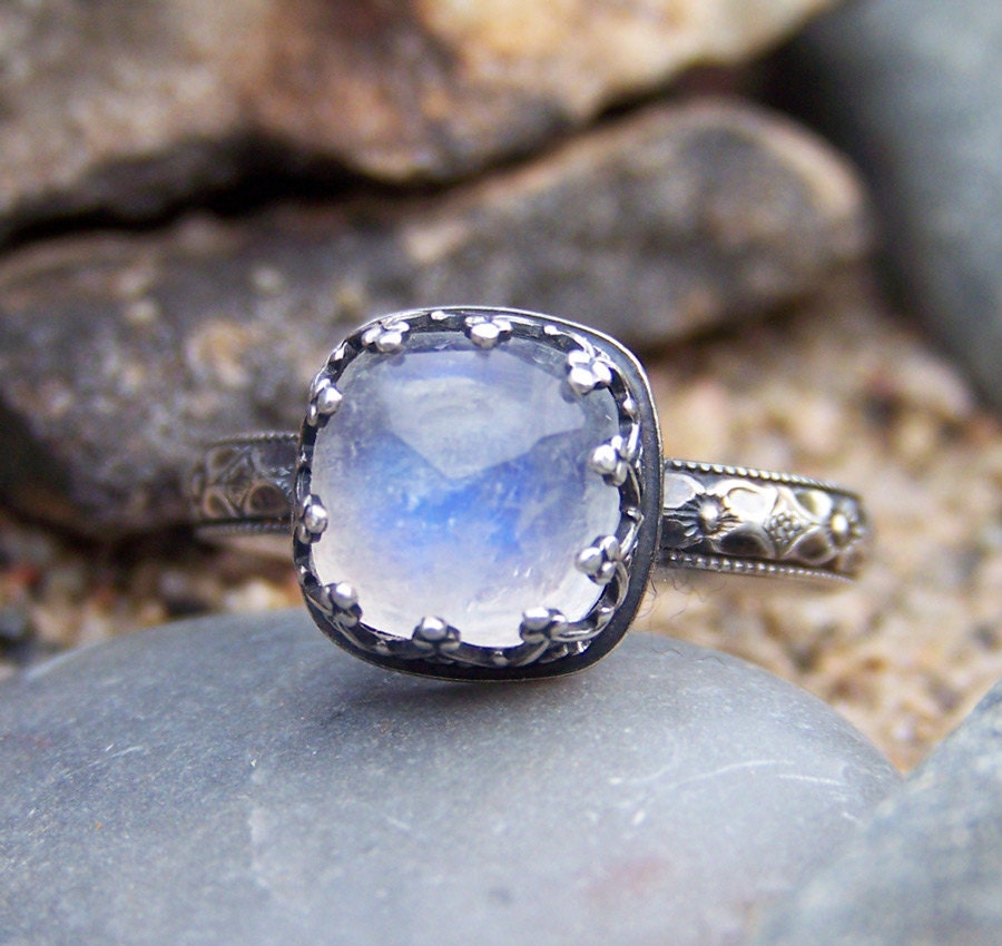 Ice Princess Ring - 8mm Rose Cut Rainbow Moonstone in Heart Crown Bezel
