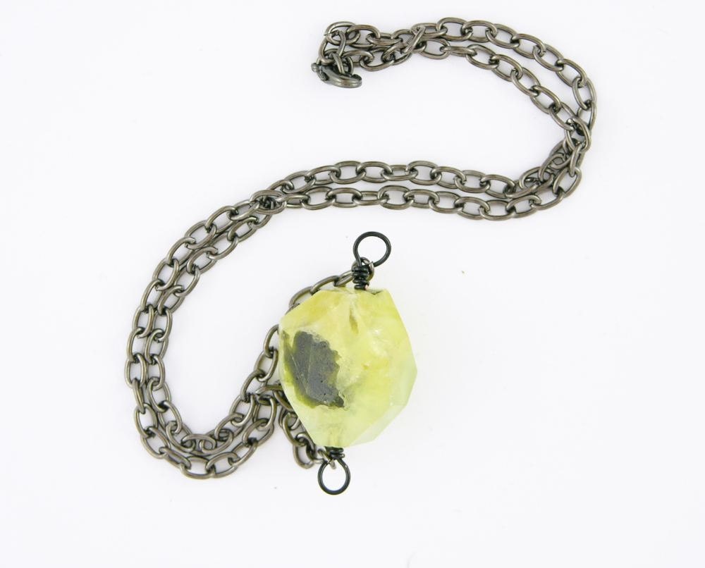 Necklace chain prehenite lime yellow unisex modern minimalist faceted nugget healing stone aluminium bronze tone free shipping teamt