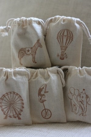 muslin gift bags Big ToP FuN x 10, muslin gift favor bags for childrens parties, goody bags, circus themed party, carnival themed bags