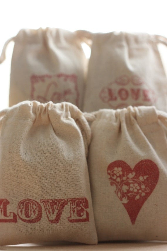 cotton muslin favor gift bag, LoVe Variety in ReD x20, muslin wedding favor bags, favor bags for baby shower, soaps, candies