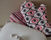 Modern Teacher Appreciation or Birthday Gift -- Oven Mitts in Pink and Gray Groovy Swirl and Stripe Cute, Unique Teacher or Neighbor Gift