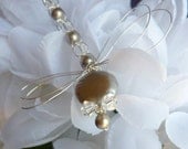 Platinum Biwa Pearl and Moonstone Dragonfly Hair Pin, Brooch or Bouquet Decoration - Dragonfly Jewelry -Tagt
