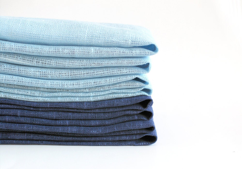 Sky blue and blue linen napkins, set of 8