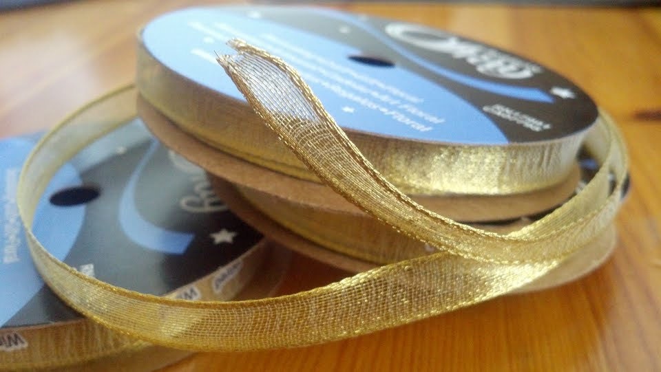 Offray Firefly Gold Wired Ribbon