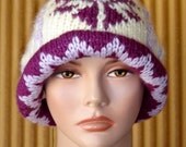 Hand Knit Scandinavian Design Hat Beret Angora Wool