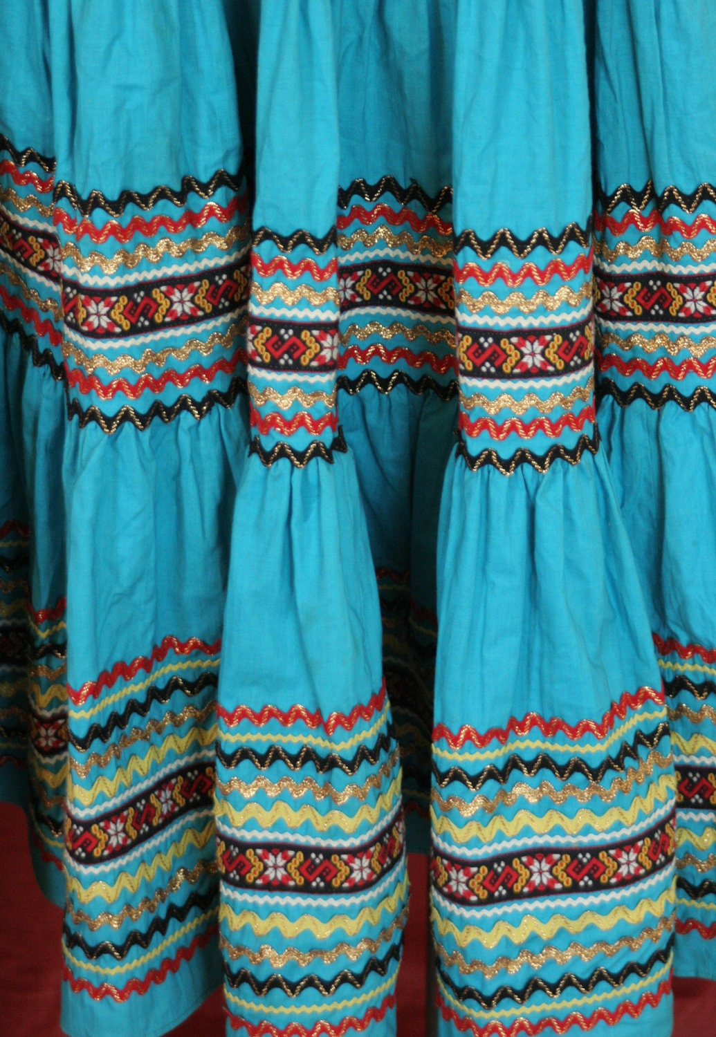 Fifties Turquoise Ric Rac Trimmed Mexican Peasant Skirt SIze SMALL to MEDIUM