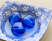 Vintage Acrylic Beads . Sapphire Blue Nugget Round . Only Lot