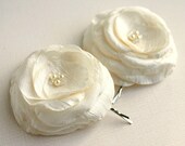 Ivory Flower Hair Accessories - Wedding Clips - Flower Hair Piece - Ivory Bridal Flower