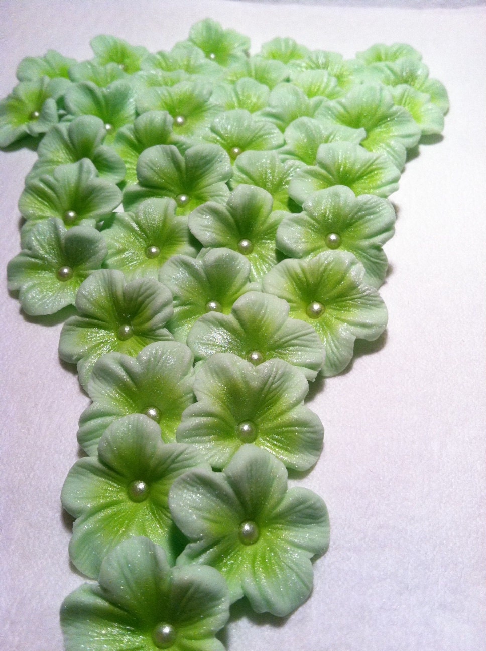 Gumpaste Light Green Gum Paste Blossoms 25 piece