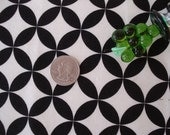 Black & White Geometric Lattice Traditional Contemporary 15"  Lunch Napkins Set of 2