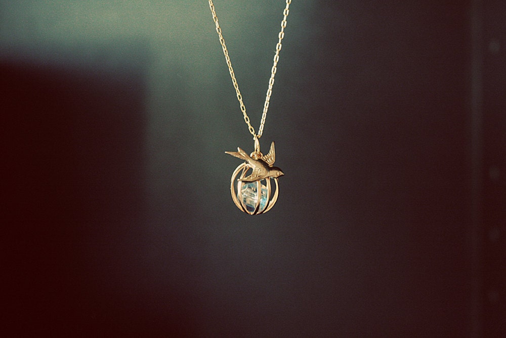 Around the world necklace