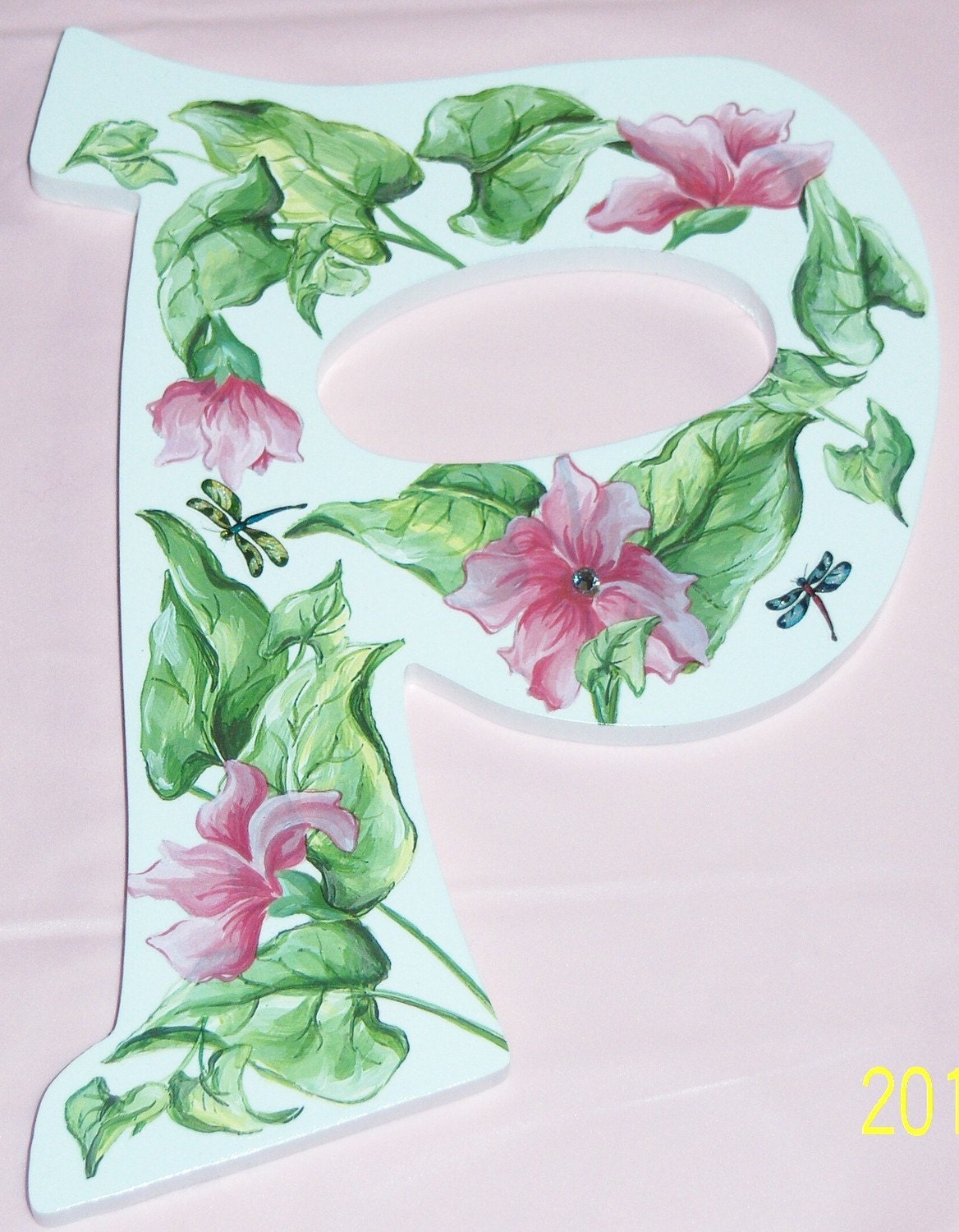 Pink vine wood P initial