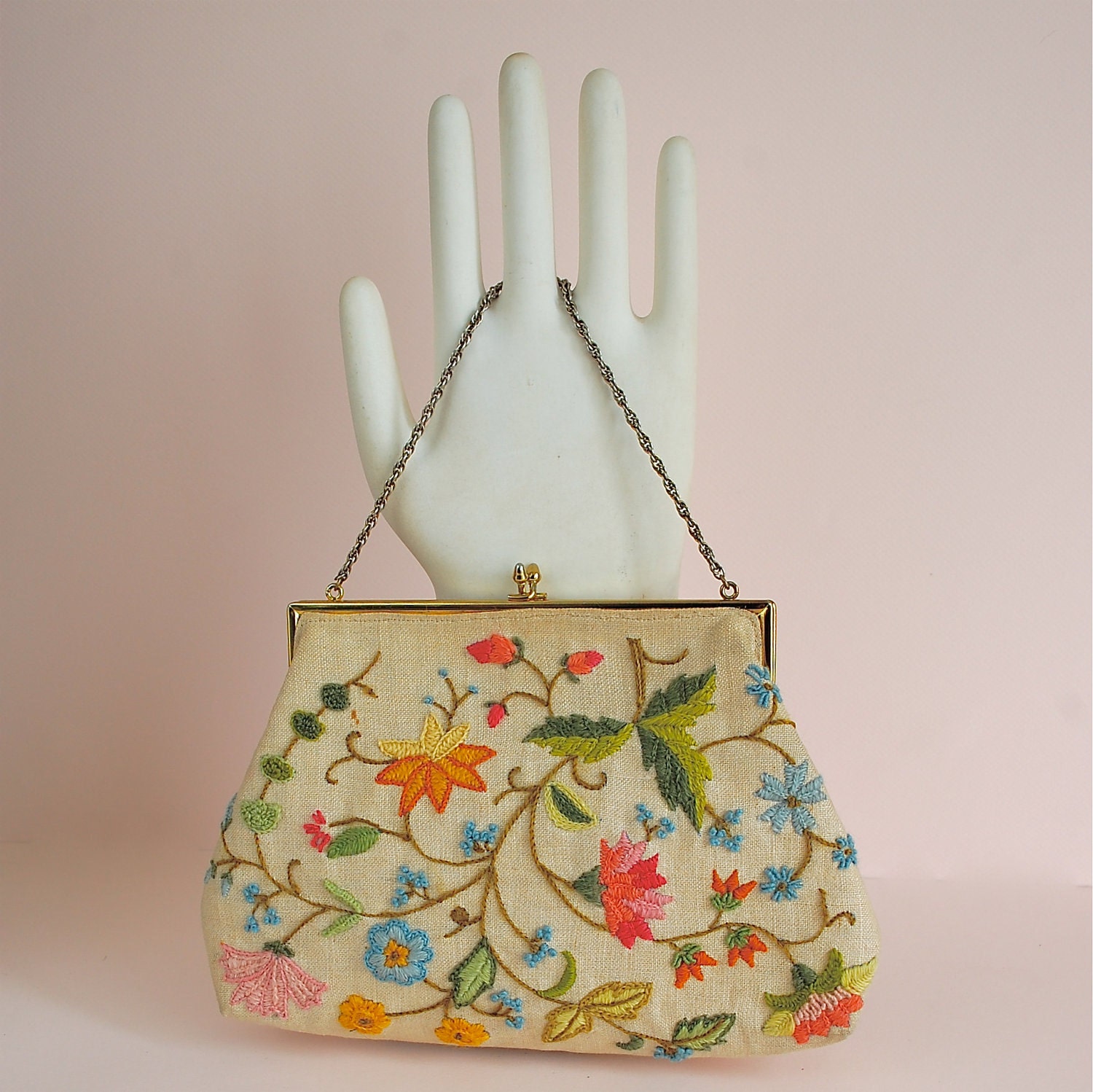 Vintage 1950s Hand Embroidered Handbag -  Linen & Wool Thread