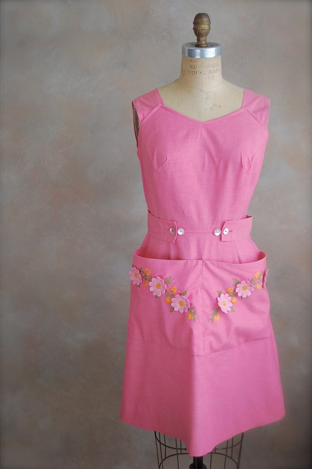 Vintage 60's Wrap Around Sundress -  Love me Love me not - Small -