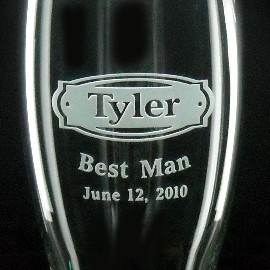 Best Man Glasses / Groomsman Glasses - PERSONALIZED Etched Wedding BEER Glass with NAME & Date - Custom Etched Beer Glasses Pint Glasses