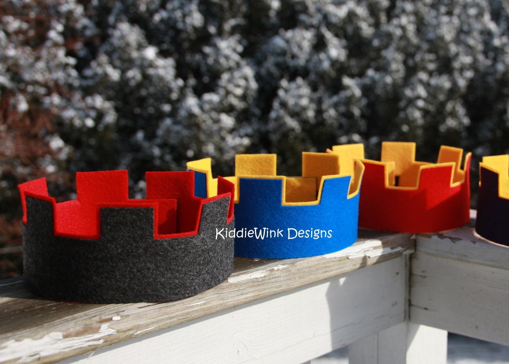 Knights & King Crowns