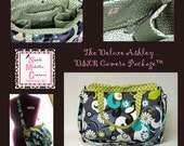 The Deluxe Ashley DSLR/SLR Camera Purse