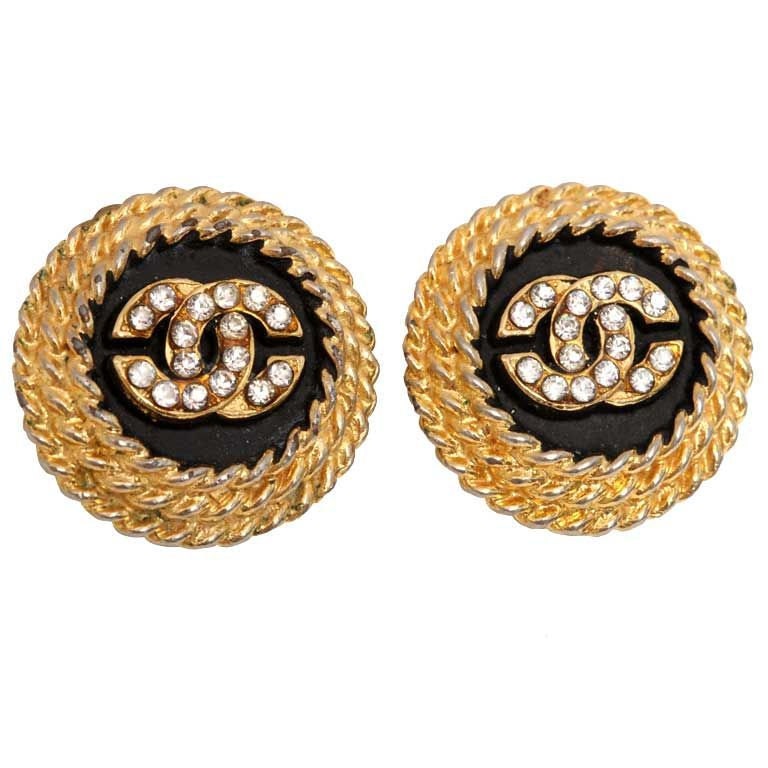 Elegant Vintage 1980s Chanel Rhinestone and Gold clip earrings
