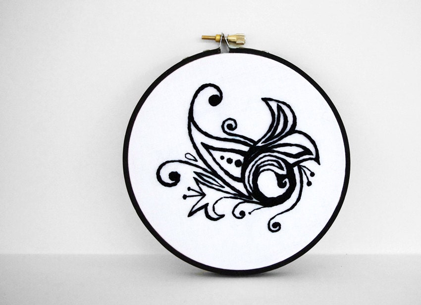 Abstract Black and White Swirl Design, 4 inch Embroidery Hoop Art, Mehndi-Inspired