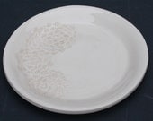 Floral Design Garlic Plate