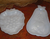Vintage Milkglass Milk Glass Candy Dish Bowl Relish Tray Pear Grape Fruit White Serving Home Kitchen Dining Retro Pressed Glass