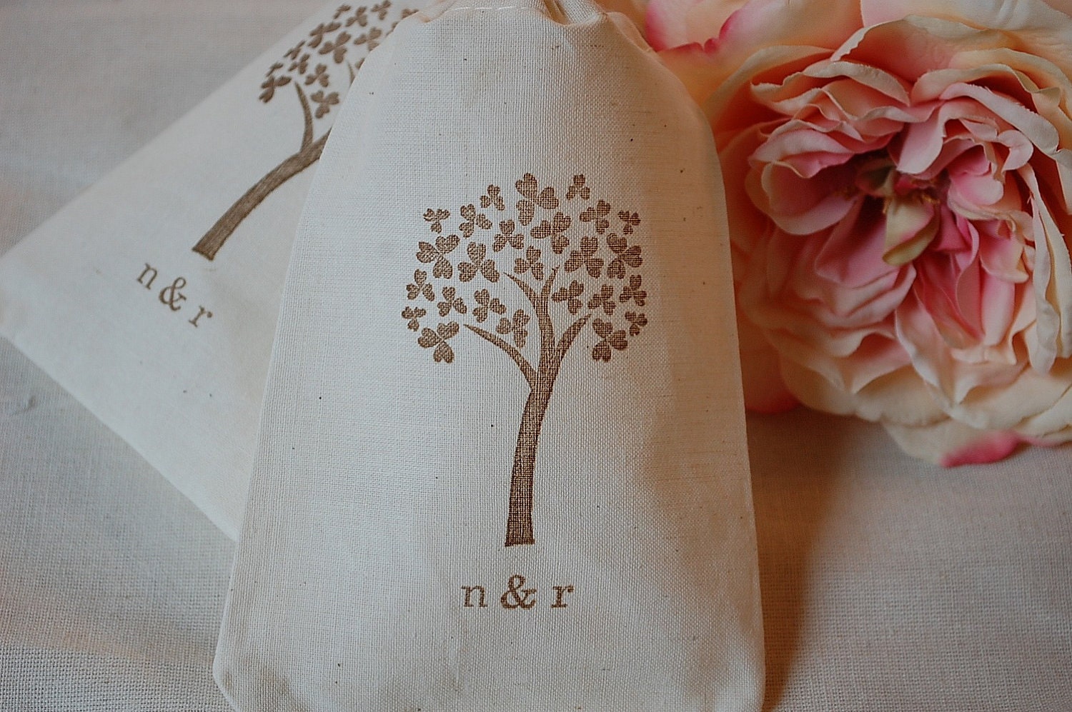 10 Personalized Organic Muslin Favor Gift Bags - Brown Clover Tree with Initials 4x6 Great for Weddings Il_570xn