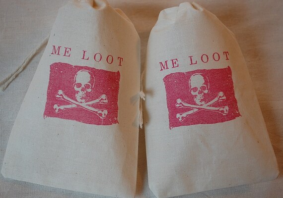 10 Red Me Loot skull and crossbones pirate flag organic muslin cotton Favor Gift Bags 4x6 Il_570xn