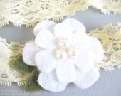 Girls Stretch Lace Headband - yellow / white flower