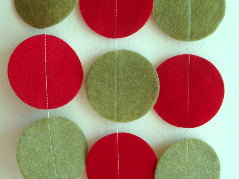 Felt Christmas Garland: Red and Olive Green - 8 Feet