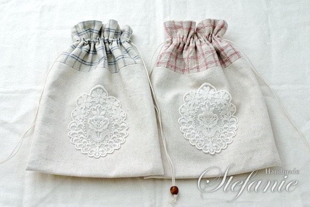 Natural Linen Drawstring Pouch/Bag - Red Checks and Lace Appliques