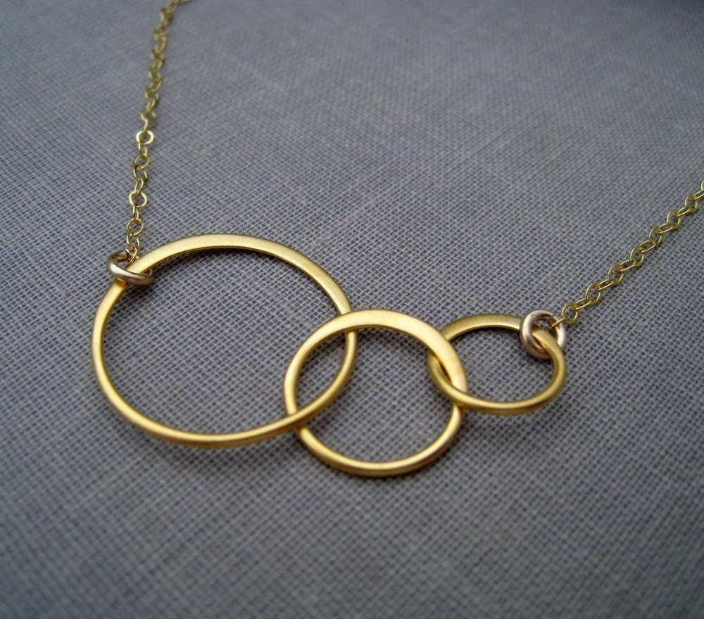 Gold Link Necklace, three gold circles necklace, modern geometric design, bridesmaid gift